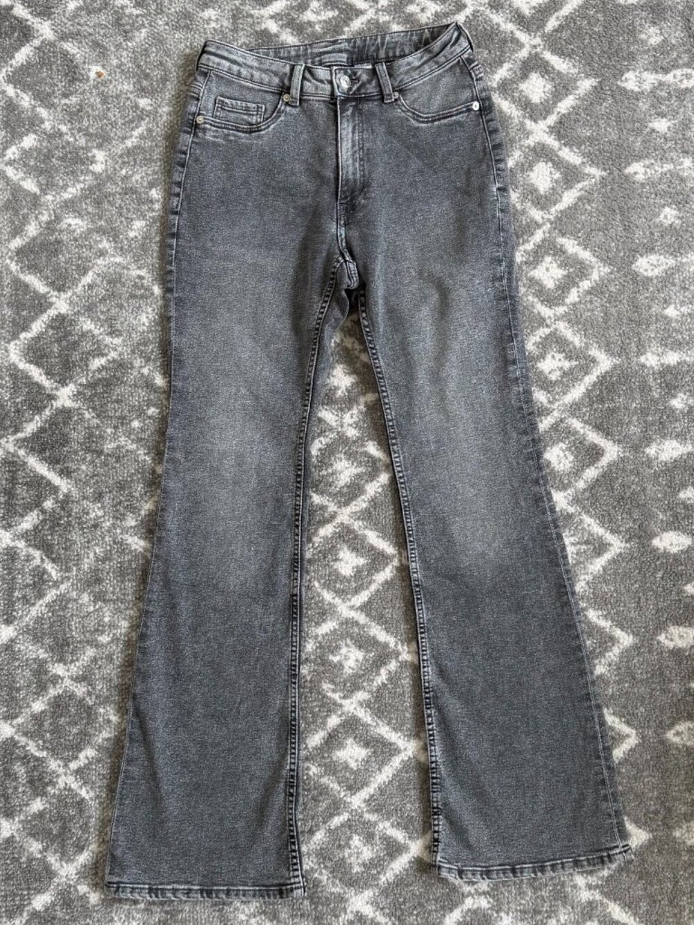 H&M High Waisted Flare Jeans, Size 8